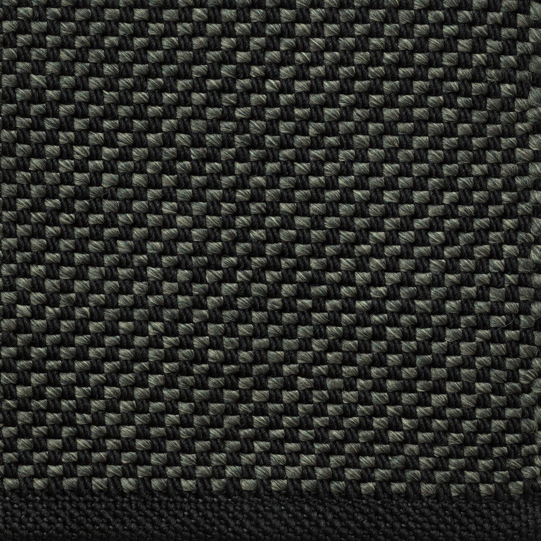 Fabula Outdoor Teppich Hugin 1548 schwarz-olive | Kurzflor-Teppiche